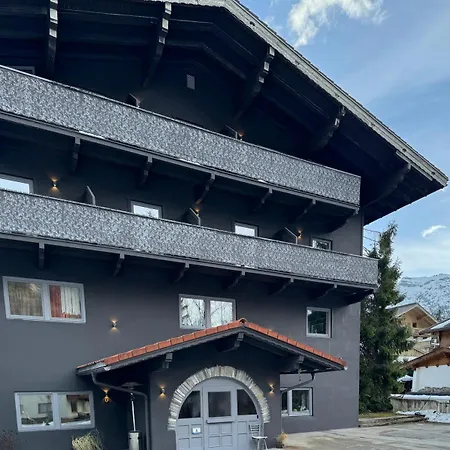 Two Brothers Oda ve Kahvaltı Pertisau