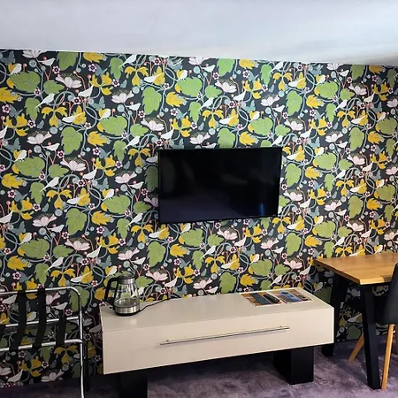 Two Brothers بيرتيساو