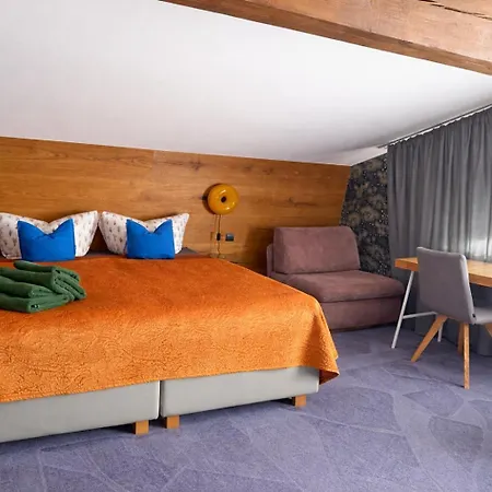 Two Brothers 3* Pertisau