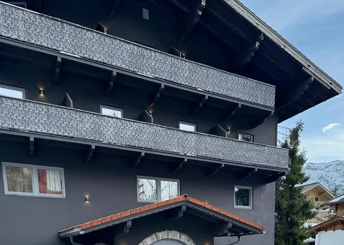 Two Brothers Bed & Breakfast Pertisau